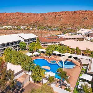 Crowne Plaza Alice Springs Lasseters